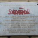 Plaque Solidarność, Łódź Piotrkowska Street 260